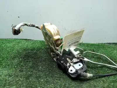 Second-hand car spare part front right door lock for kia sorento (bl) (2002->) 2.5 crdi oem iam references 