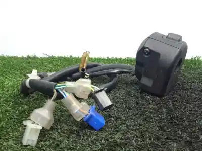 Pezzo di ricambio per auto di seconda mano interruttore per honda pcx pcx 125 riferimenti oem iam   