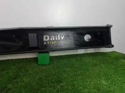 Pezzo di ricambio per auto di seconda mano paraurti posteriore per iveco daily caja abierta 2.3 diesel cat riferimenti oem iam   
