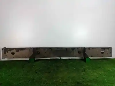 Pezzo di ricambio per auto di seconda mano paraurti posteriore per iveco daily caja abierta 2.3 diesel cat riferimenti oem iam   