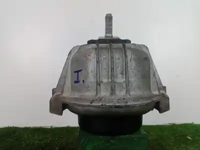 Second-hand car spare part left engine support for bmw serie 3 touring (e91) 2.0 16v diesel oem iam references 13981112ge - 13981112