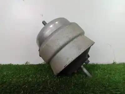 Second-hand car spare part engine support for audi a4 berlina (8e) 2.4 v6 30v cat (bdv) oem iam references 