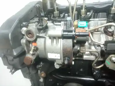 Peça sobressalente para automóvel em segunda mão motor completo por renault megane ii berlina 5p 1.5 dci diesel 82 cv / 60 kw referências oem iam k9k722 82cv 