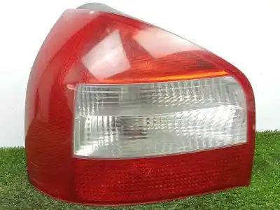 Автозапчасти б/у левый задний фонарь за audi a3 (8l) 1.6 ambiente ссылки oem iam 8l0945095b