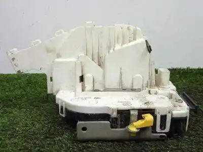 Pezzo di ricambio per auto di seconda mano serratura porta anteriore sinistra per fiat freemont (345) 2.0 16v multijet cat riferimenti oem iam 