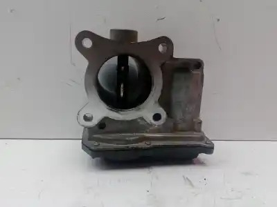 Автозапчастина б/у коробка метелика для toyota auris (_e15_) 1.4 d-4d (nde150_) посилання на oem iam 261000n030  