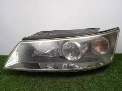 Peça sobressalente para automóvel em segunda mão farol / farolim esquerdo por hyundai sonata (nf) 2.0 crdi cat referências oem iam 
