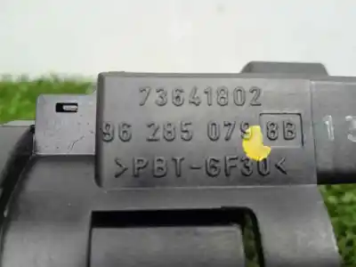 Tweedehands auto-onderdeel antenne voor citroen saxo 1.5 diesel oem iam-referenties 96285079 - 73641802  