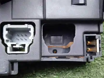 Pièce détachée automobile d'occasion commutateur d'éclairage pour citroen xsara picasso 2.0 hdi cat (rhy / dw10td) références oem iam 96511177xt - 12273138  
