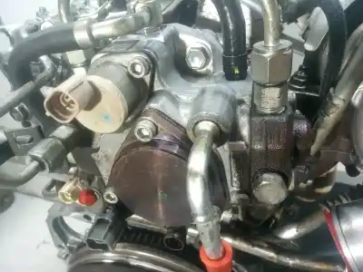Pièce détachée automobile d'occasion moteur complet pour toyota corolla verso (r1) 2.2 d-4d sport références oem iam 2ad 177cv denso