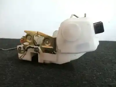 Автозапчасти б/у замок левой передней двери за mitsubishi colt (cj0) 1.6 cat ссылки oem iam   