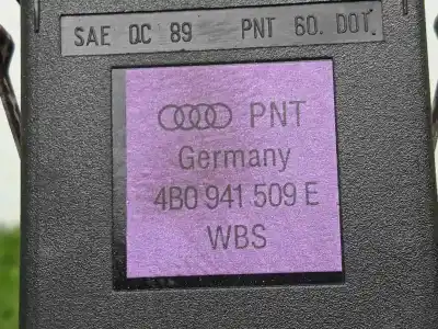 Second-hand car spare part hazard warning lights for audi a6 berlina (4b2) 2.4 (121kw) oem iam references 4b0941509e  