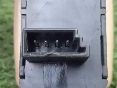 Second-hand car spare part right front power window switch for bmw x3 (e83) 2.0 16v diesel cat oem iam references 15979804 - 6922244  