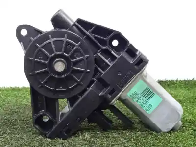 Pezzo di ricambio per auto di seconda mano motore alzacristalli posteriore destro per fiat freemont (345) 2.0 16v multijet cat riferimenti oem iam c21363100