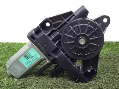 Pezzo di ricambio per auto di seconda mano motore alzacristalli posteriore sinistro per fiat freemont (345) 2.0 16v multijet cat riferimenti oem iam c21362100