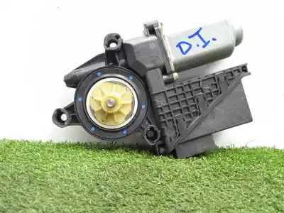Pièce détachée automobile d'occasion moteur lève vitre avant gauche pour volkswagen polo (9n3) 1.4 tdi références oem iam 6y2959802 - 400911d - 440775ew - 401350a7  