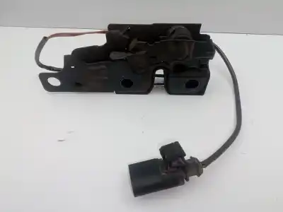 Pièce détachée automobile d'occasion SERRURE DE CAPOT pour AUDI A3 (8P)  Références OEM IAM 8P0823509C  