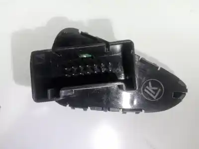Second-hand car spare part switch for opel corsa d (s07) 1.4 (l08 l68) oem iam references 39031633  