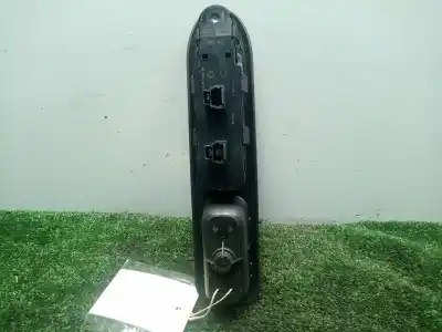 Second-hand car spare part left front power window switch for peugeot 407 2.0 16v hdi cat (rhr / dw10bted4) oem iam references 96468704xt - 53269735b  