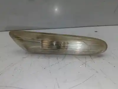 Peça sobressalente para automóvel em segunda mão farolim do lado direito por bmw serie 1 berlina (e81/e87) 2.0 turbodiesel cat referências oem iam 63136932998