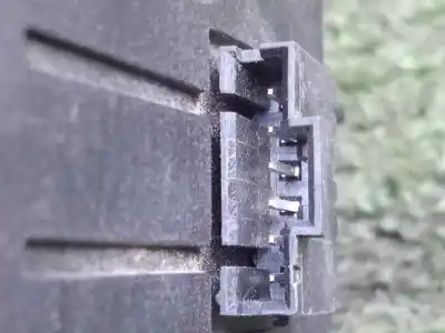 Автозапчастина б/у передній правий віконний вимикач для iveco daily ka 3.0 diesel cat посилання на oem iam 5801484225  