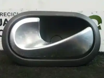 Tweedehands auto-onderdeel binnenhandgreep links voor voor renault scenic ii 1.5 dci diesel oem iam-referenties 8200028487 - 5005400006