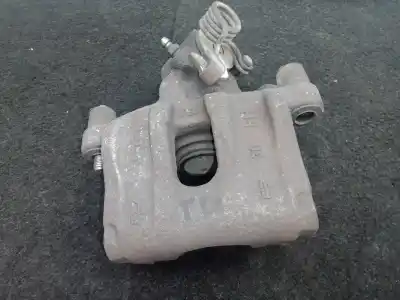 Tweedehands auto-onderdeel rechts achter remklauw voor ford focus lim. (cb8) 1.6 tdci cat oem iam-referenties 952 - 38 - rh