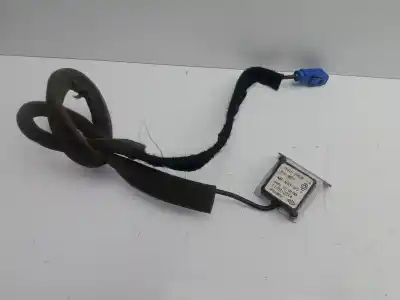Pezzo di ricambio per auto di seconda mano antenna per renault clio iv 1.2 tce energy riferimenti oem iam 259752753r - 259752753ra