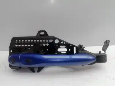 Pezzo di ricambio per auto di seconda mano maniglia esterna anteriore sinistra per renault clio iv 1.2 tce energy riferimenti oem iam 