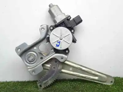 Автозапчасти б/у задний правый стеклорегулятор за mitsubishi outlander (cw0) 2.0 di-d cat ссылки oem iam   