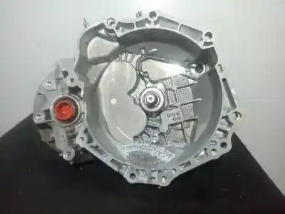 Pezzo di ricambio per auto di seconda mano riduttore per opel astra h sedán (a04) 1.7 cdti (l69) riferimenti oem iam m32yz - m32017di - m32017d1  6.velocidades