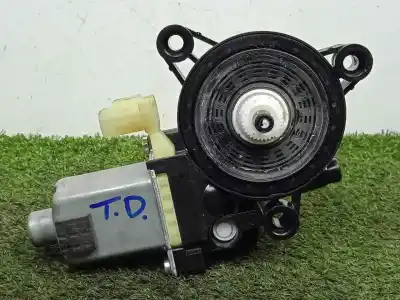 Автозапчастина б/у двигатель заднього правого скла для kia ceed 1.0 tgdi cat посилання на oem iam f00s1w2279 - 83460j7000  