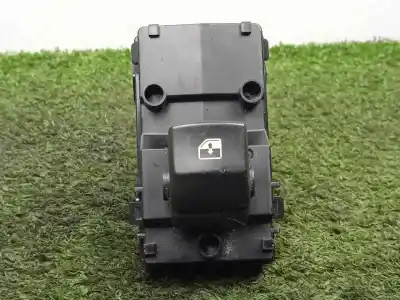 Автозапчастина б/у передній правий віконний вимикач для kia ceed 1.0 tgdi cat посилання на oem iam 93575j7000