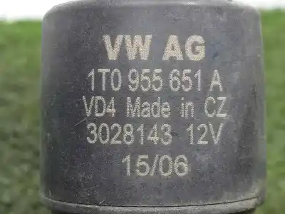 Автозапчастина б/у чистити насос для audi q7 (4l) 3.0 v6 24v tdi посилання на oem iam 1t0955651a  