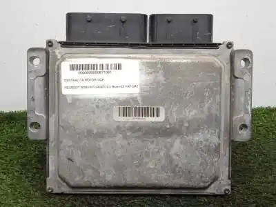Pezzo di ricambio per auto di seconda mano centralina motore per peugeot boxer furgón 2.0 blue-hdi fap cat riferimenti oem iam 9809447780 - 28555221 - 9692366180 - dcm62c  dcm62c