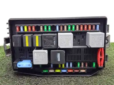 Second-hand car spare part fuse box unit for jaguar x-type 2.0 diesel cat oem iam references 4x4314a073cc  