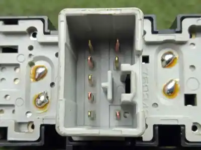 Second-hand car spare part switch for mazda 5 (cw) 1.6 cd diesel cat oem iam references 758848  