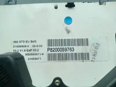 Pezzo di ricambio per auto di seconda mano pannello degli strumenti per renault clio ii fase ii (b/cb0) 1.5 dci diesel riferimenti oem iam 8200059763  