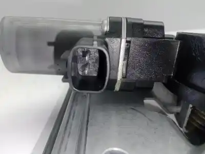 Автозапчастина б/у регулятор вікна передній лівий для renault clio iv (bh_) 1.2 16v посилання на oem iam 807213867rc - 807213867r - 9030318c  