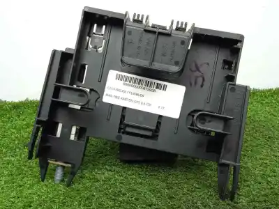 Автозапчасти б/у блок реле/предохранителей за man tge kasten (uy) 2.0 tdi ссылки oem iam 7c0937629p  