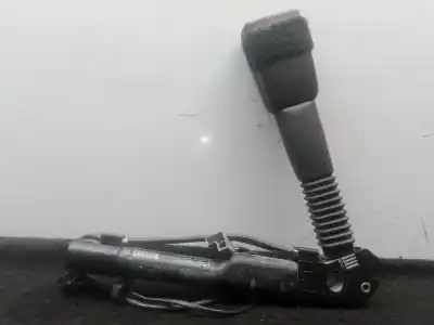 Peça sobressalente para automóvel em segunda mão chicote / encaixe cinto segurança dianteiro direito por bmw serie 1 berlina (e81/e87) 2.0 16v referências oem iam 34060065b - 95021 - 34050061c - 721356404 - 340500