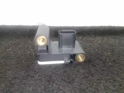 Peça sobressalente para automóvel em segunda mão sensor por bmw serie 1 berlina (e81/e87) 2.0 16v referências oem iam 6911003 - 6577 - 200510 - 504210 - 004188 - 028500