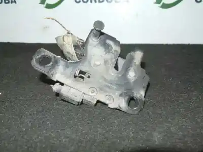 Автозапчасти б/у замок капота за audi a3 (8l) 1.8 ambiente ссылки oem iam 8l0823509c