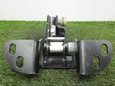 Second-hand car spare part support / sliding door guide for man tge kasten (uy) 2.0 tdi oem iam references 7c0843304  