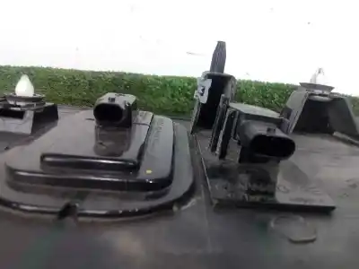 Автозапчасти б/у задние молдинги за man tge kasten (uy) 2.0 tdi ссылки oem iam 7c0853754 - 7c3945061b - 5q0919275b  