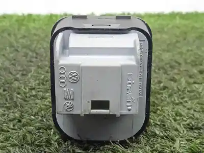 Second-hand car spare part rearview side mirror switch for man tge kasten (uy) 2.0 tdi oem iam references 3g0959565b  