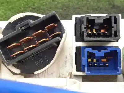 Автозапчастина б/у контроль опалення / кондиціонації для mitsubishi colt (cj0) 1.6 cat посилання на oem iam mr201365  