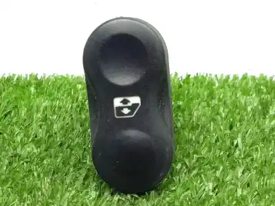 Second-hand car spare part right front power window switch for dacia duster 1.6 16v cat oem iam references 