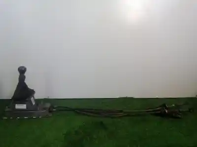 Peça sobressalente para automóvel em segunda mão alavanca de velocidades por volkswagen eos (1f7) 1.4 16v tsi referências oem iam 1k0711061b - 1k0711049cm