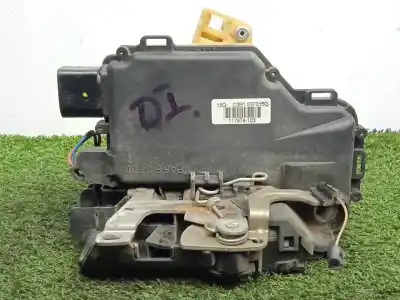 Recambio de automóvil de segunda mano de CERRADURA PUERTA DELANTERA IZQUIERDA para SKODA SUPERB I (3U4)  referencias OEM IAM 3B1837015Q  